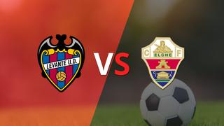 Ya juegan en el estadio Ciutat de València, Levante vs Elche