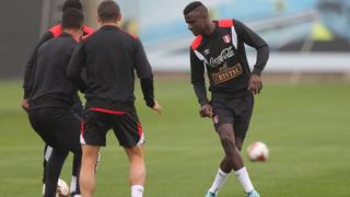 Son pura risa: Aldo Corzo y Christian Ramos se vacilan en los entrenamientos de la bicolor [VIDEO]