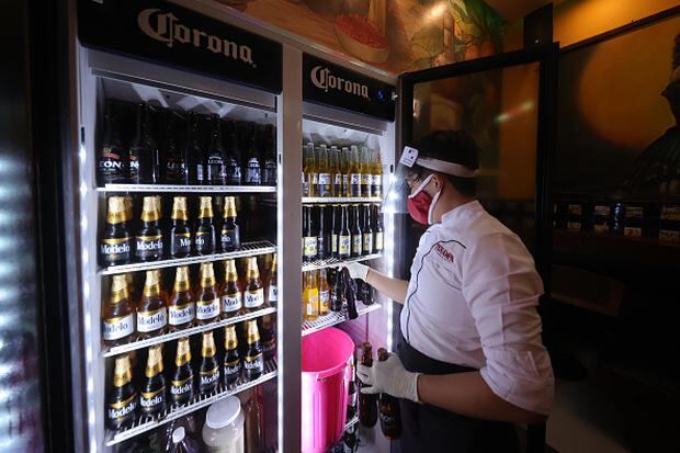 Locales no podrán vender cervezas ni otro tipo de bebidas alcohólicas (Foto: Getty Images)