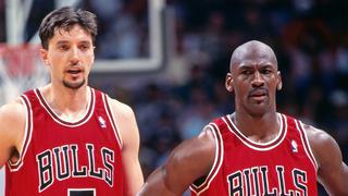 No le gustó: Toni Kukoc, compañero de Michael Jordan en los Chicago Bulls, criticó la serie documental ‘The Last Dance’