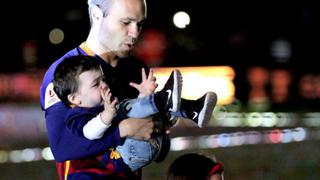 De tal palo, tal astilla: Iniesta presumen del golazo de su hijo Paolo Andrea que ya es viral en redes [VIDEO]