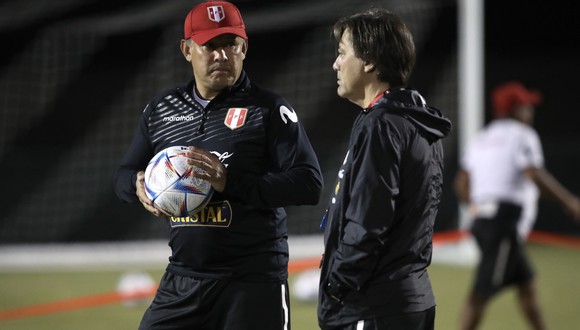 Juan Reynoso se refirió al ánimo del plantel de la selección peruana. (Foto: FPF)