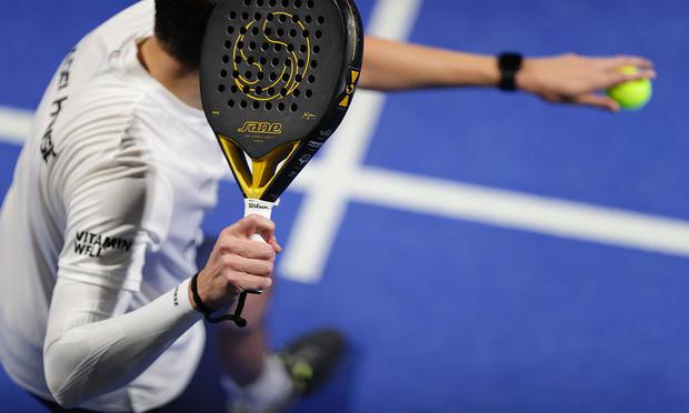 Los tenistas son propensos a presentar el codo de tenista. (Foto: pixabay)