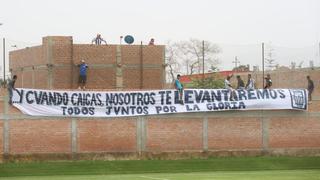Alianza Lima y la banderola que sorprendió a los jugadores en Chincha [FOTOS]