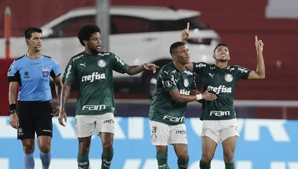 Palmeiras goleó 3-0 a River Plate por las semifinales de la Copa Libertadores. (Reuters)