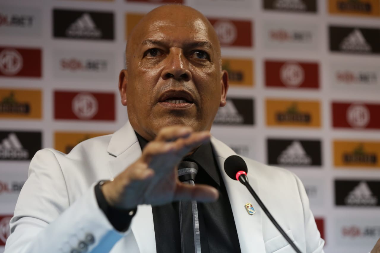 Mosquera fue campeón nacional como entrenador de Sporting Cristal en 2012. (Foto: GEC)