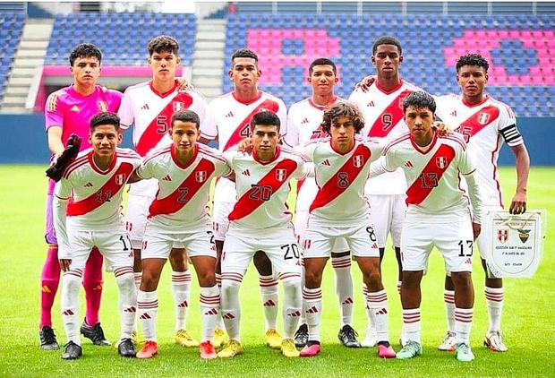 Bryan Córdova vistió la camiseta '5' en la Selección Peruana Sub-17 durante el Sudamericano 2023. (Foto: FPF)