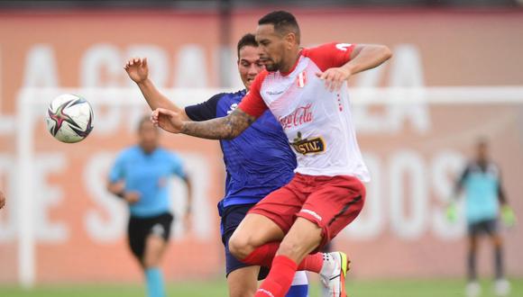Alexander Callens fue titular en el Perú vs. los extranjeros de la Liga 1. (Foto: Selección Peruana)