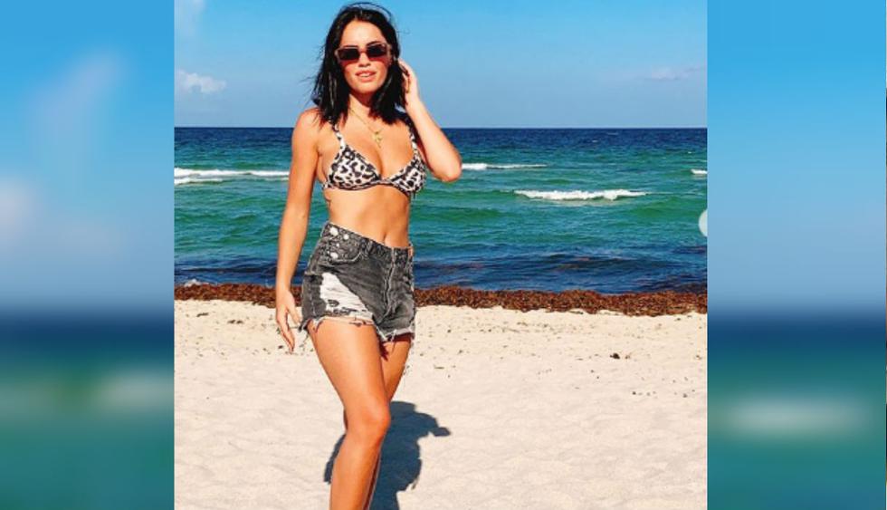 Con una bikini de animal print, Lali Espósito posó muy sexy frente a la cámara (Foto:@lalioficial)